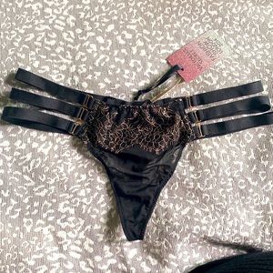 Victoria’s Secret Triple Strap Panty Fashion Show London 2014